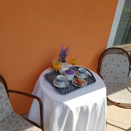 Mediterranean Ocean View 4star In 公寓